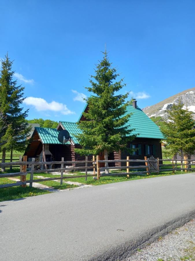 Family Farm Apartments Zabljak  Exterior photo