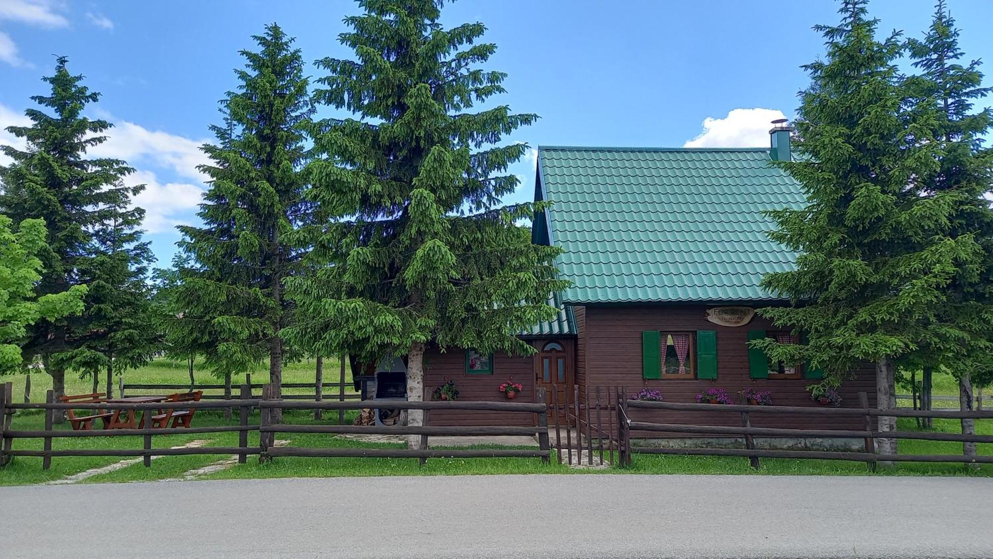 Family Farm Apartments Zabljak  Room photo